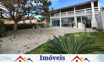 Imagem 2: Vendo Sobrado em rua calçada na Praia do Ervino