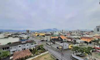 Imagem 2: Apartamento com 2 dormitórios à venda, 75 m² por R$ 399.000,00 - Centro - Palhoça/SC