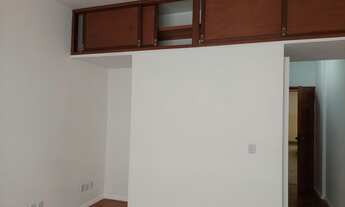 Imagem 3: Apto Centro, amplo, reformado, Rua 16 de março, excelente preço - Petrópolis - RJ