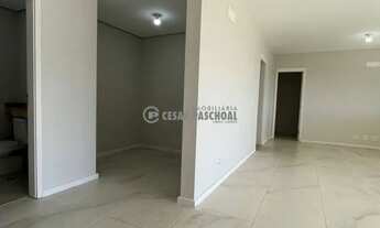 Imagem 7: Apartamento Padrão Jardim Botânico Apartamento em ótima localização, 3 suítes, armários, s