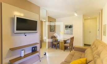 Imagem 4: Apartamento para Aluguel - Panamby, 2 Quartos, 50 m2