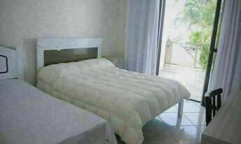 Imagem 2: Matinhos na quadra do mar