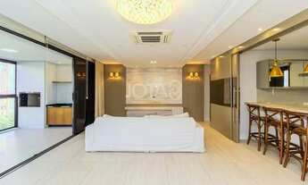 Imagem 2: CURITIBA - Apartamento Padrão - Champagnat