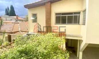 Imagem 2: Sobrado com 3 Quartos e 2 banheiros à Venda, 224 m² por R$ 2.000.000
