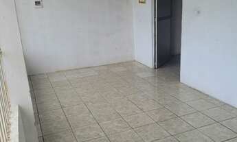 Imagem 2: CASA 1 ANDAR PE-15