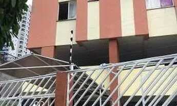 Imagem 2: Alugo Loft na Dom Romualdo de Seixas - prédio antigo com elevador