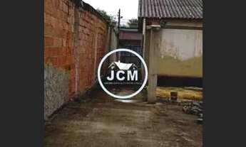 Imagem 3: Casa clara e arejada centro de terreno