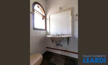 Imagem 4: CASA ASSOBRADADA - ÁGUA RASA - SP