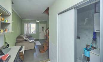 Imagem 6: Casa sobrado em condomínio fechado no Alto Petrópolis de 2 dormitórios e vaga