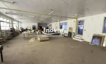 Imagem: Andar corrido em vão livre em prédio de