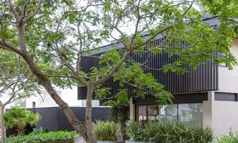 Imagem 4: Casa de Condomínio com 4 Quartos e 7 banheiros para Alugar, 480 m²