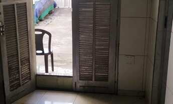 Imagem 2: Sala americana, quarto e banheiro em Piatã.10 minutos da praia