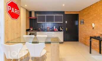 Imagem 5: Imóvel para venda possui 41 metros quadrados com 1 quarto em Três Figueiras - Porto Alegre