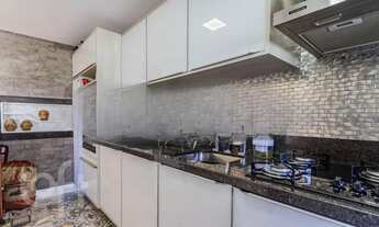 Imagem 8: Apartamento à venda em Petrópolis com 66 m², 2 quartos, 1 suíte, 2 vagas