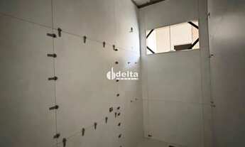 Imagem 6: Casa residencial com 3 quartos disponível para venda no bairro Grand Ville em Uberlândia-M