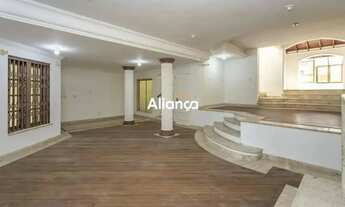 Imagem 4: Casa Ampla para Locação com 4 Quartos, Piscina no Bairro Menino Deus - Porto Alegre/RS