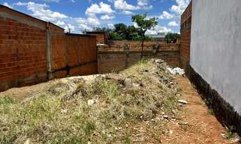 Imagem 2: Vendo terreno lote no Condomínio Vivenda Nova Petrópolis Nova Colina Arrozal