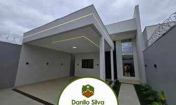 Imagem: Linda residência com piscina no Planalto