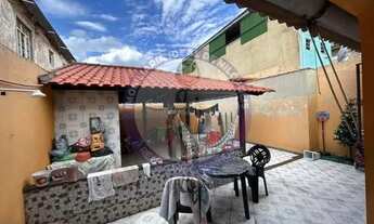 Imagem 6: Casa Nilópolis frente de rua linear