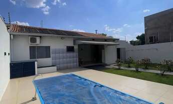 Imagem 2: Casa Térrea com 4 Quartos e Piscina no Santa Cruz 2 | Rua Fechada | Energia Solar