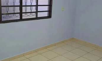 Imagem 5: CASA SETOR UNIÃO 3 QUARTOS SENDO 02 SUÍTES LAJOTADA ARMÁRIOS FRENTE PRAÇA PROX AV T-9 FINA