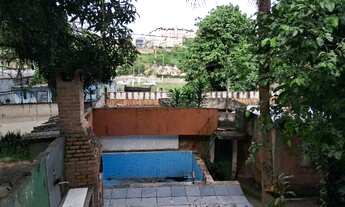 Imagem 6: DUAS CASAS DE DOIS QUARTOS CADA E UMA QUITINETE NA AV DR EUGENIO BORGES 2002