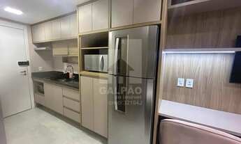 Imagem: Estúdio Decorado com móveis planejados