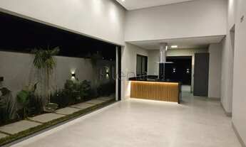 Imagem 3: Casa à venda em Indaiatuba, Chácara Alvorada, com 3 suítes, com 198 m², Villa Sapezal Lote