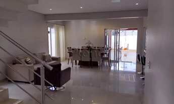 Imagem: Sobrado à venda com 3 suítes no Villa