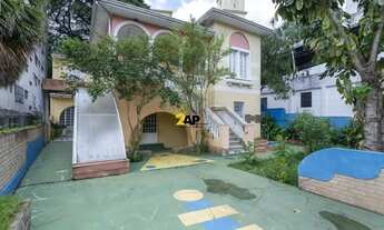 Imagem 2: Casa Comercial para Locação na Vila Mariana, São Paulo-SP: 5 Banheiros, 2 Vagas de Garagem