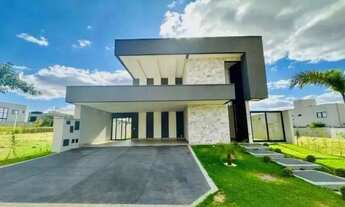 Imagem: Casa em Condomínio Residencial - 4 Quartos