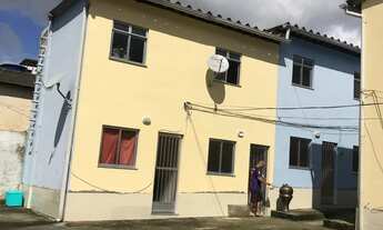 Imagem 5: Casa duplex, quarto e sala no Encantado