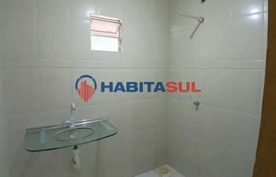 Imagem 5: Bem localizado na região, próximo a supermercado e ponto de ônibus