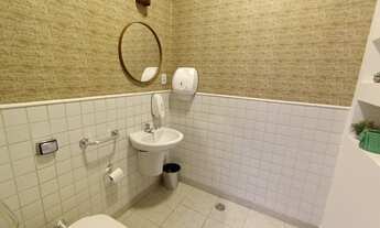 Imagem 2: Casa para aluguel tem 170 metros quadrados com 3 quartos em Cambuí - Campinas - SP