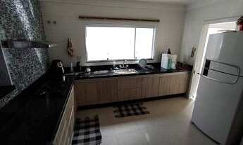 Imagem 7: Casa para venda tem 179 metros quadrados com 3 quartos em Vila São Jorge - Barueri - SP