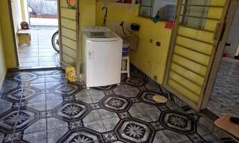 Imagem 2: Casa para Venda em Campinas, Jardim Vista Alegre, 3 dormitórios, 1 suíte, 2 banheiros, 2 v