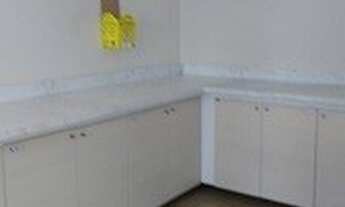 Imagem 4: Centro comercial para aluguel possui 200 metros quadrados com 8 quartos