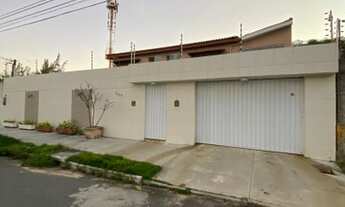 Imagem: Casa de andar na Aruana