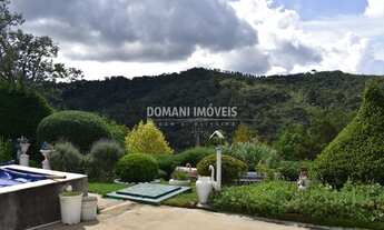 Imagem 4: Bela Casa à Venda na Região de Descansópolis - Campos do Jordão/SP