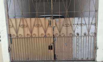 Imagem 4: Casa para Venda em Santo André, VILA GUARACIABA, 2 dormitórios, 1 banheiro, 1 vaga