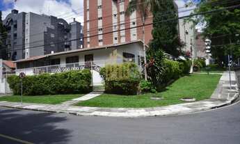 Imagem 3: Casa para Venda em Curitiba, Ahú, 4 dormitórios, 2 suítes, 4 banheiros, 4 vagas