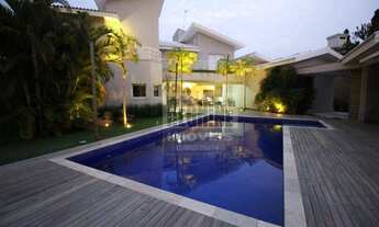 Imagem 5: Alphaville Campinas - Maravilhosa residência ao lado do Clube! Projeto clean e paisagismo