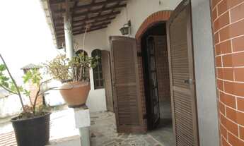 Imagem 3: SOBRADO NO CENTRO DO RIACHO GRANDE COM 03 DORMITÓRIOS (SENDO UMA SUÍTE