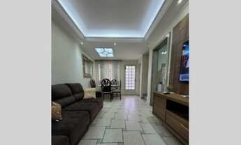 Imagem 4: Sobrado em condomínio Fechado , aconchegante e bem localizado e com 2 vagas !