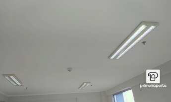 Imagem 3: Sala comercial com varanda no Aquarius