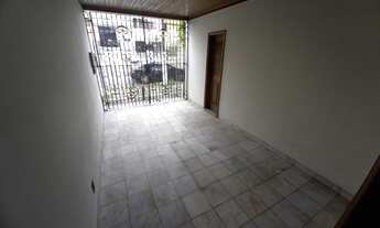 Imagem 2: Vendo Casarão com 2 Pavimentos, 5 Suítes no Umarizal