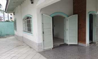 Imagem 4: Casa com quintal amplo, 3 quartos em Solemar - Praia Grande - SP