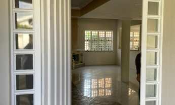 Imagem 7: Casa de condomínio sobrado para venda tem 511 metros quadrados com 5 quartos