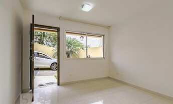 Imagem 3: Casa para Aluguel - Pilarzinho, 3 Quartos, 210 m2