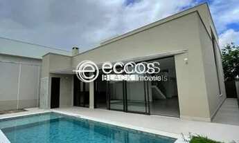 Imagem: Casa em condomínio à venda, 4 quartos